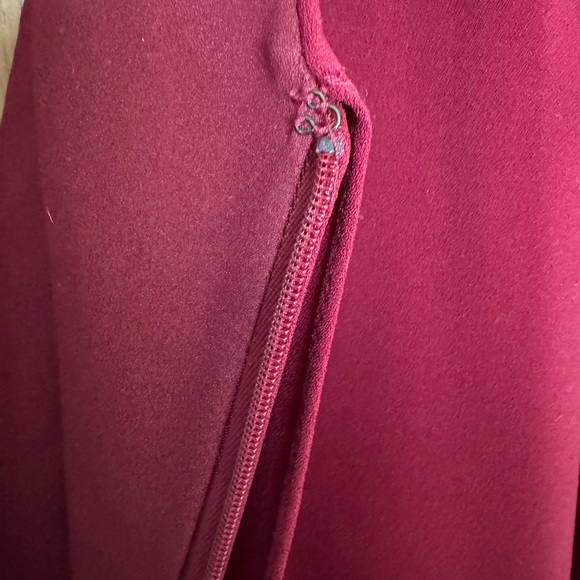 Halston Heritage Flowy Crepe Gown - Picture 6 of 11